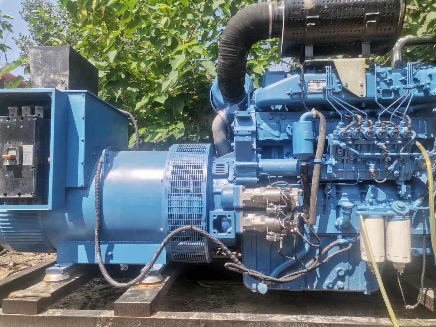 阜沙镇详细说明降低 800kW 柴油发电机输出电流波动的方法