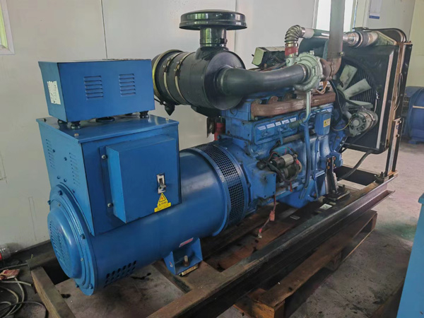 阜沙镇100kW柴油发电机组使用多级机油有哪些优缺点？